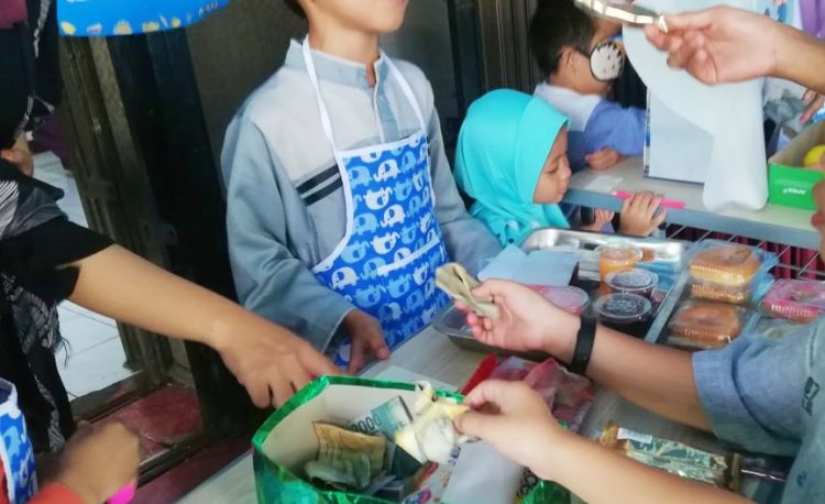Business day Gantari Islamic School